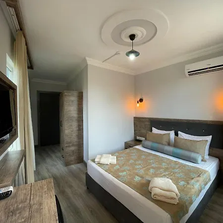 Seven Homestay *