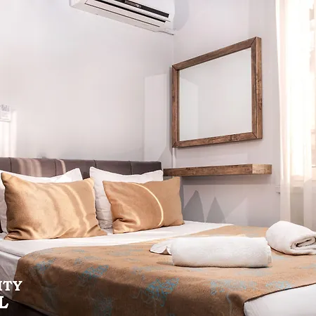 Seven * Αττάλεια